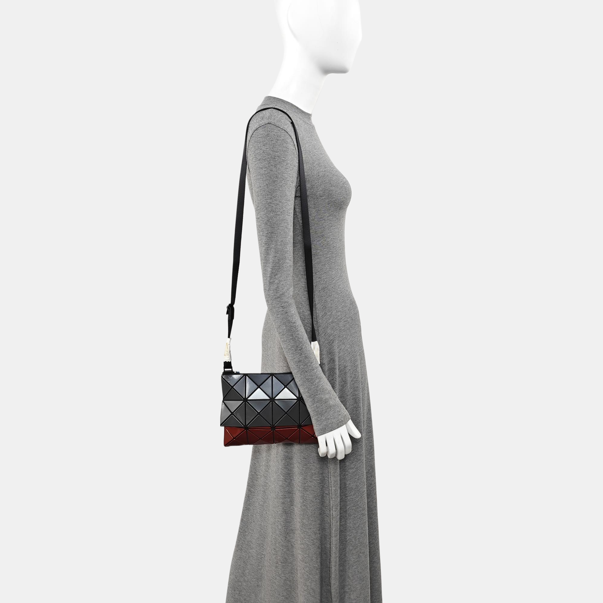 Special Material Shoulder Bag Red