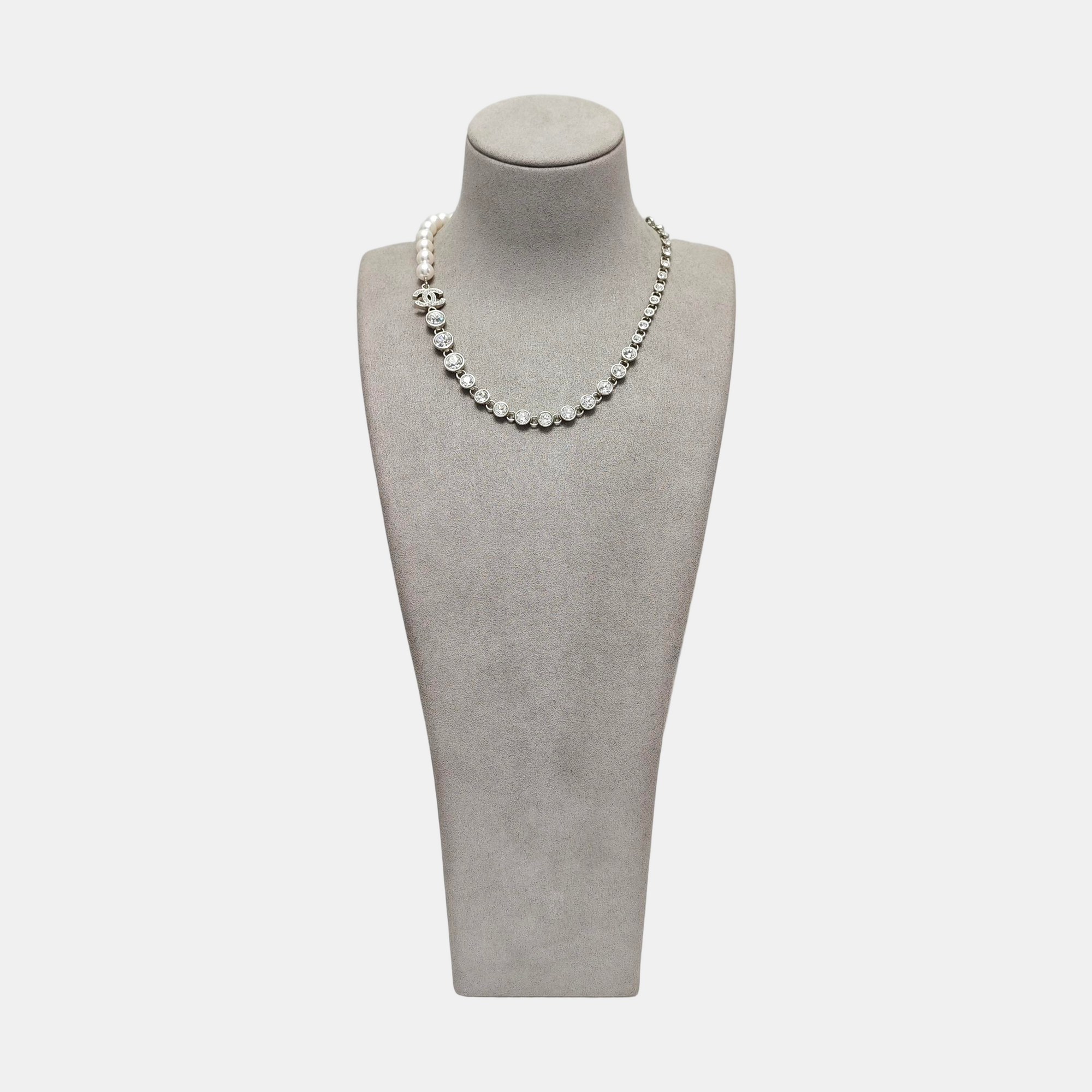 Metal Silver Necklace