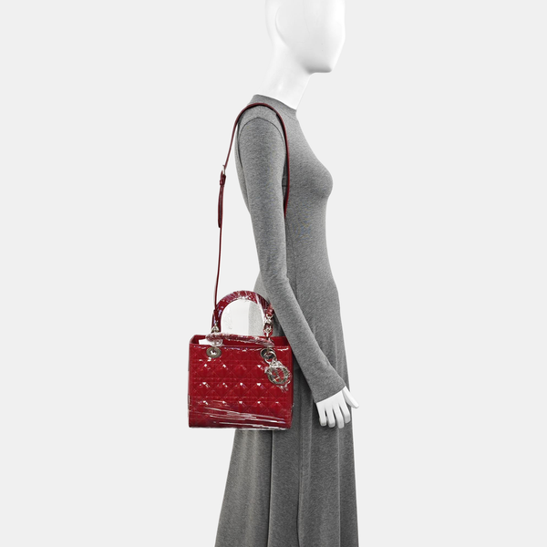 Lady Dior Medium Cannage Patent Leather Red