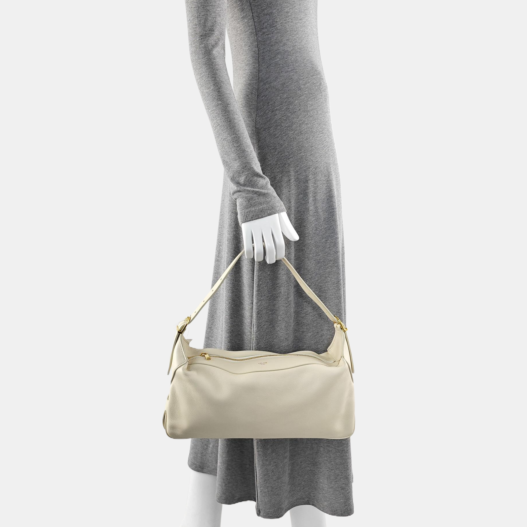 NEW HOBO Calfskin White