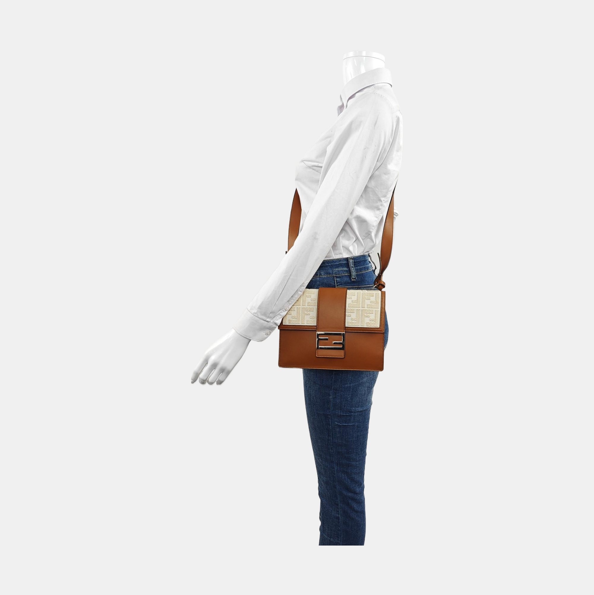 Authenticated pre-owned  Baguette Medium Calfskin Brown - Shoulder Bag at Looply