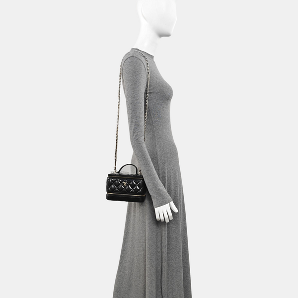 Quilted Calfskin Shoulder Bag Black