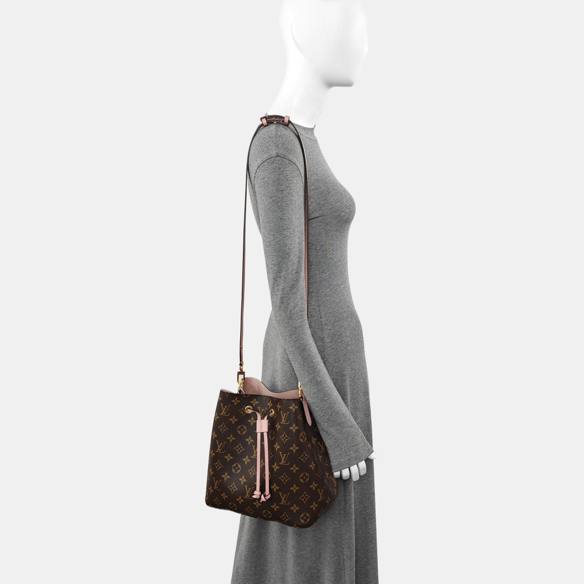 NÉONOÉ MM Monogram Coated Canvas Brown