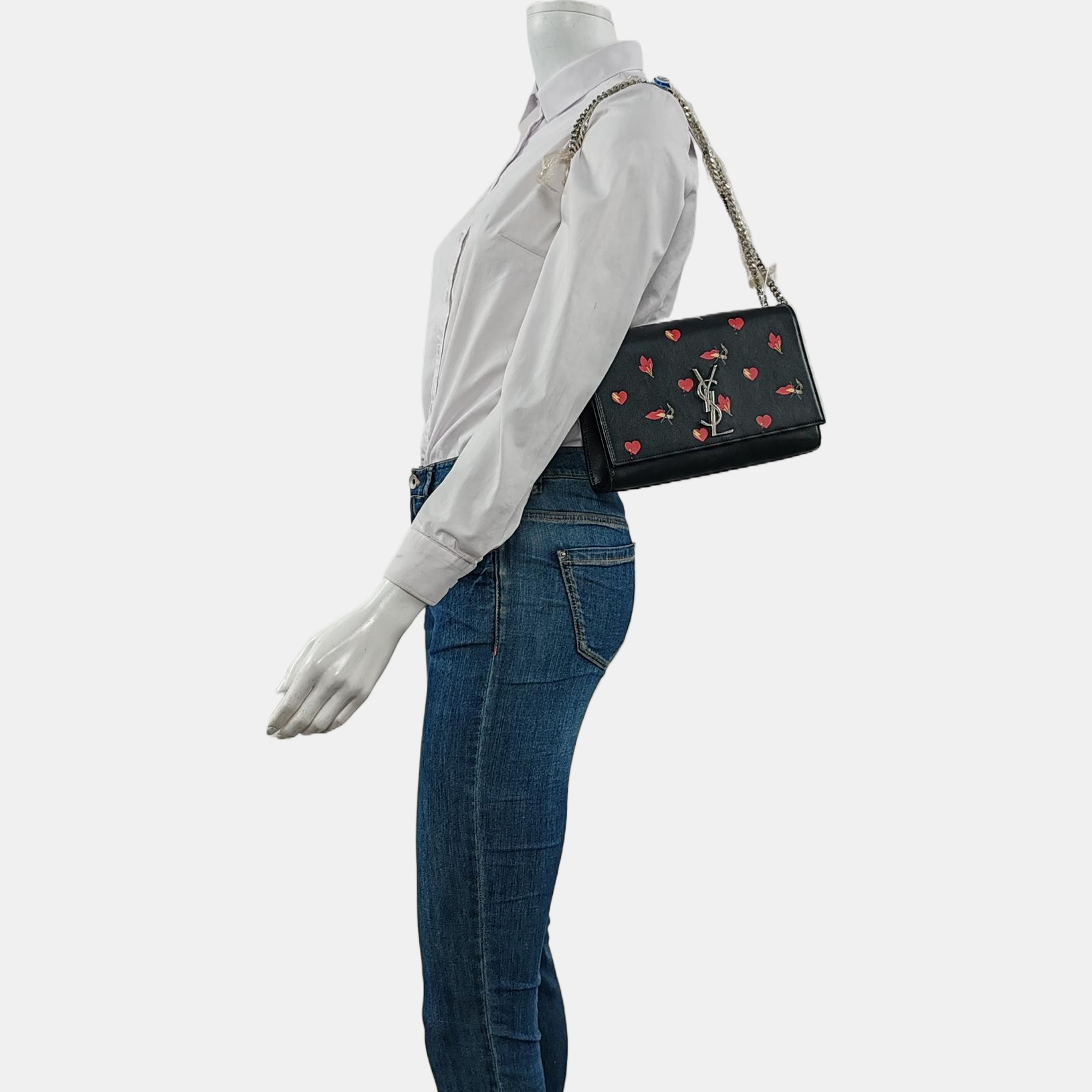 Authenticated pre-owned  KATE Calfskin Black - Shoulder Bag at Looply