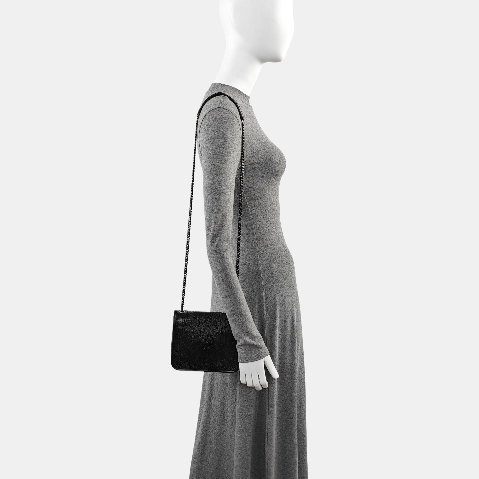 Authenticated pre-owned  NIKI Mini Chevron, Quilted Calfskin Black - Shoulder Bag at Looply