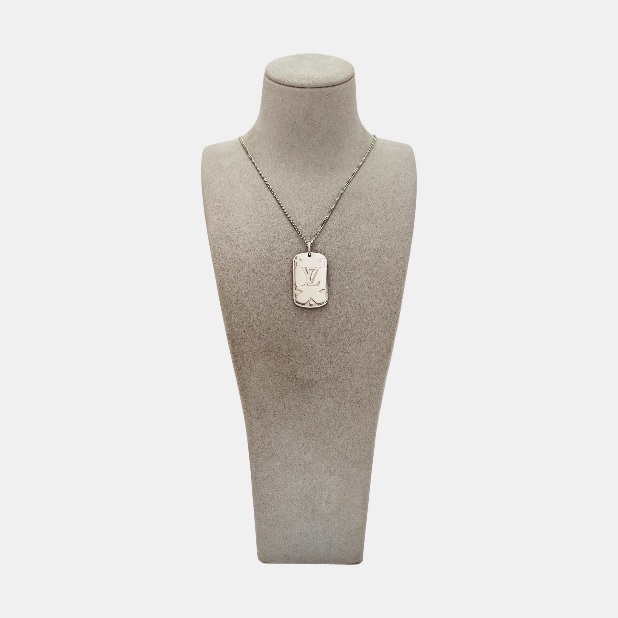 MONOGRAM Metal Silver Necklace