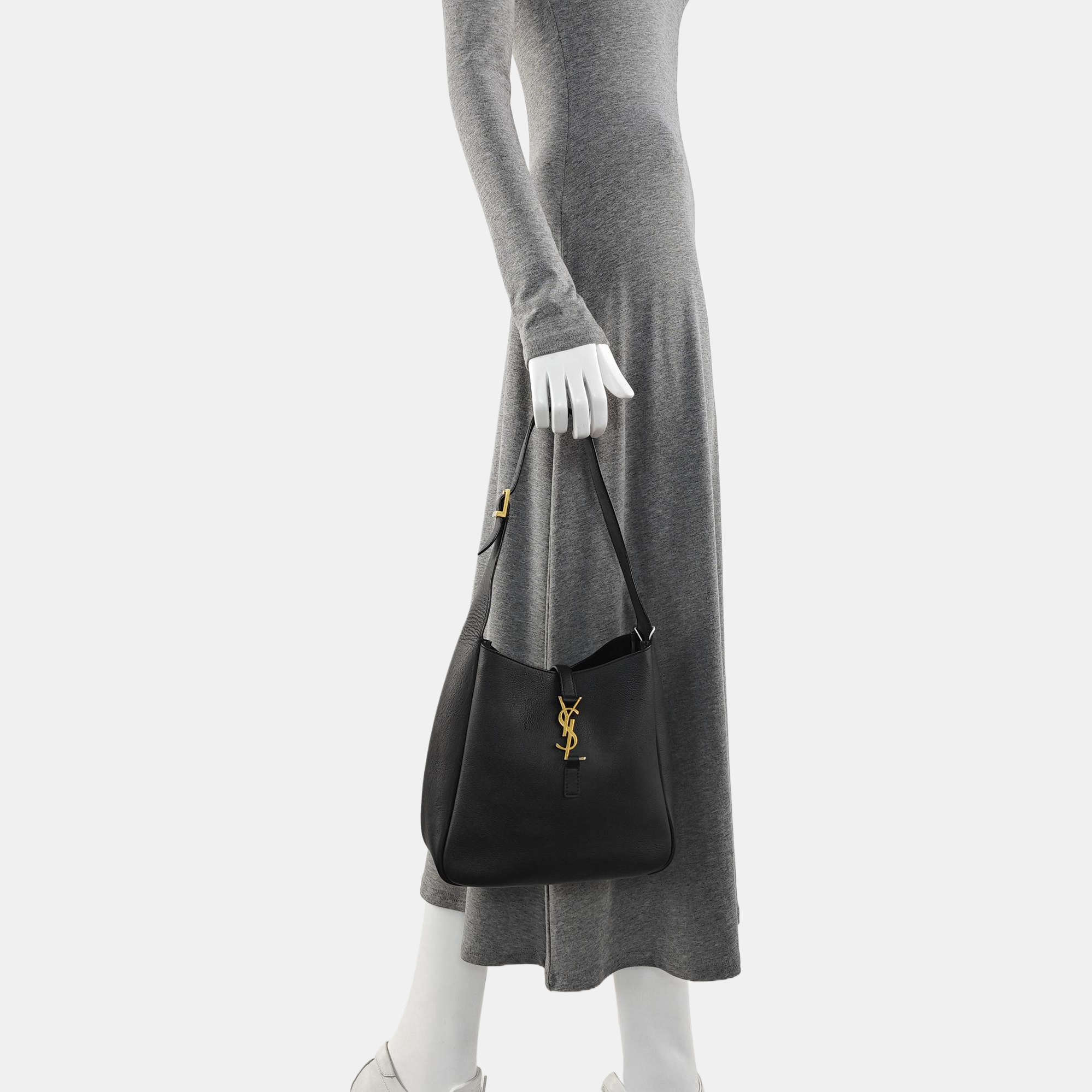 LE 5 À 7 Small Calfskin Black