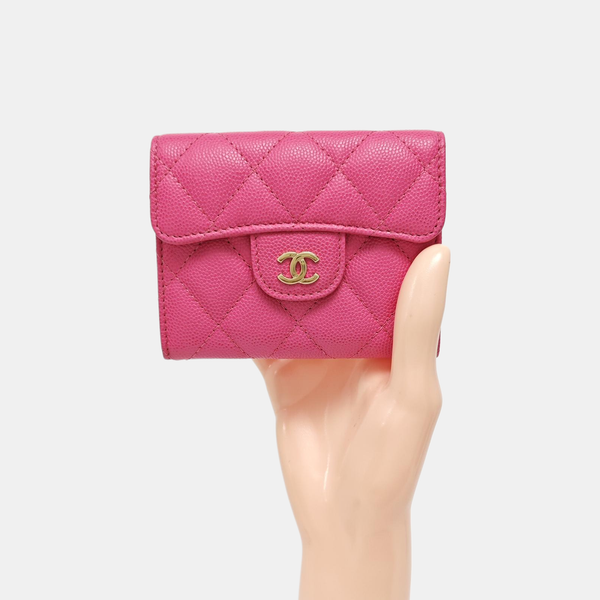 Authenticated pre-owned  CLASSIC FLAP Quilted Grained Calfskin Pink Card Holder - Wallet at Looply