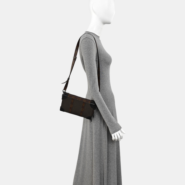 WALLET TRUNK Monogram Calfskin Gray
