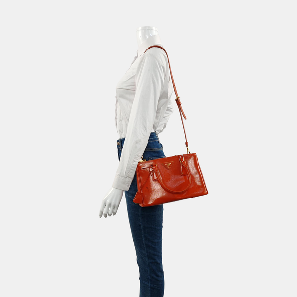 Authenticated pre-owned  Galleria Small Saffiano Calfskin Orange - Tote Bag at Looply