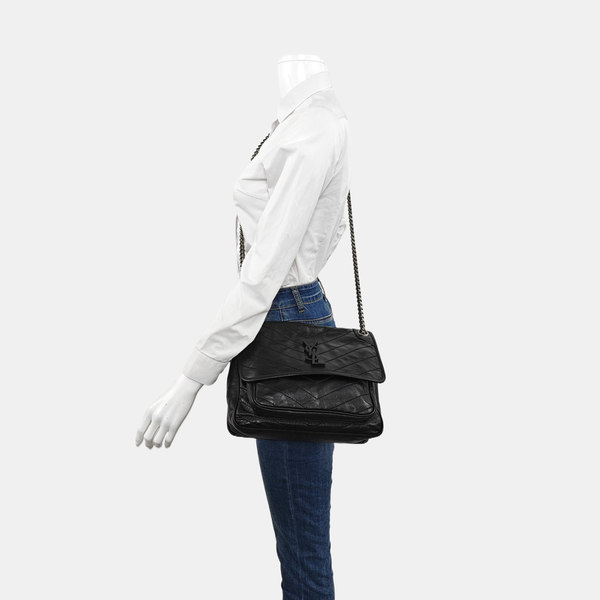 NIKI Medium Chevron Calfskin Black