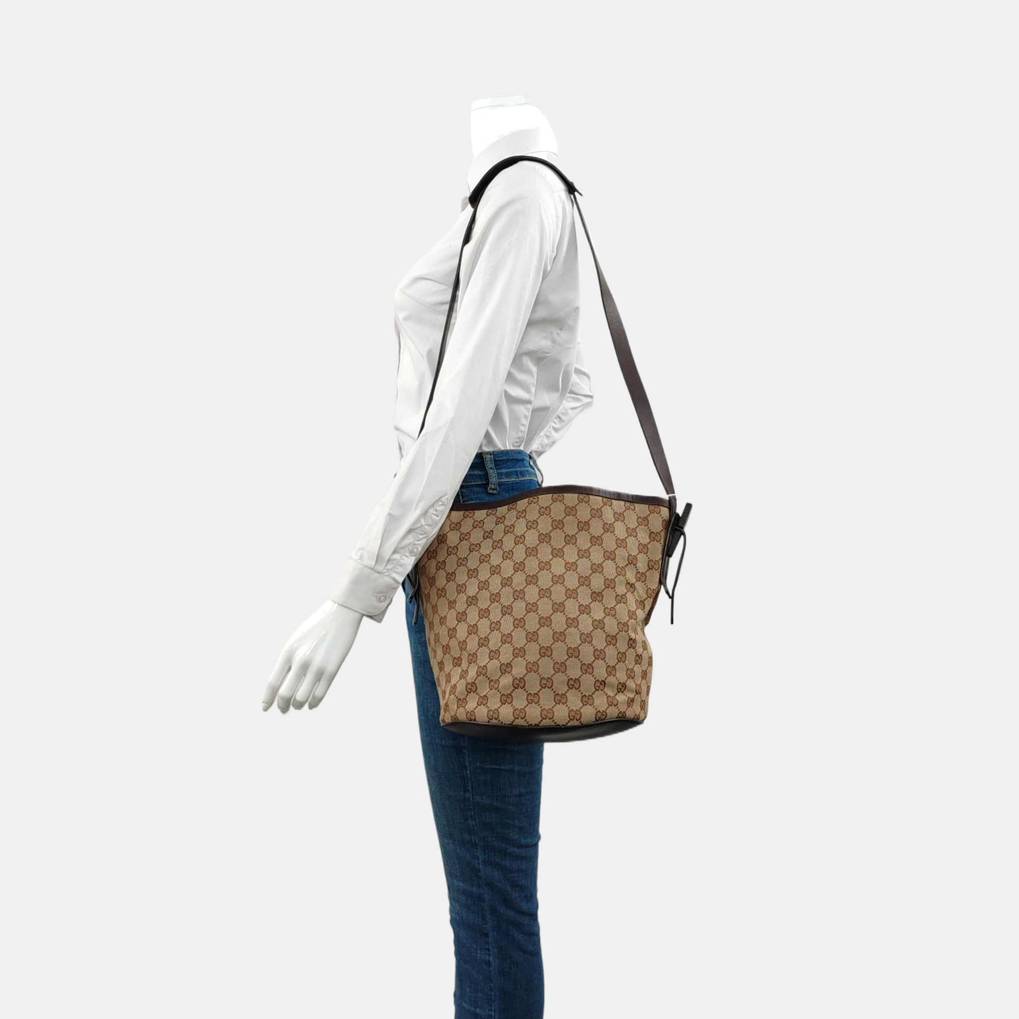 Monogram Canvas Brown
