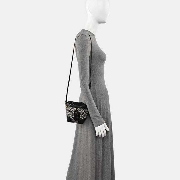 NOÉ Fabric Black