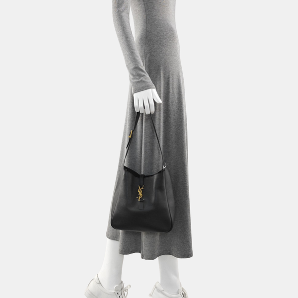 LE 5 À 7 Small Calfskin Black