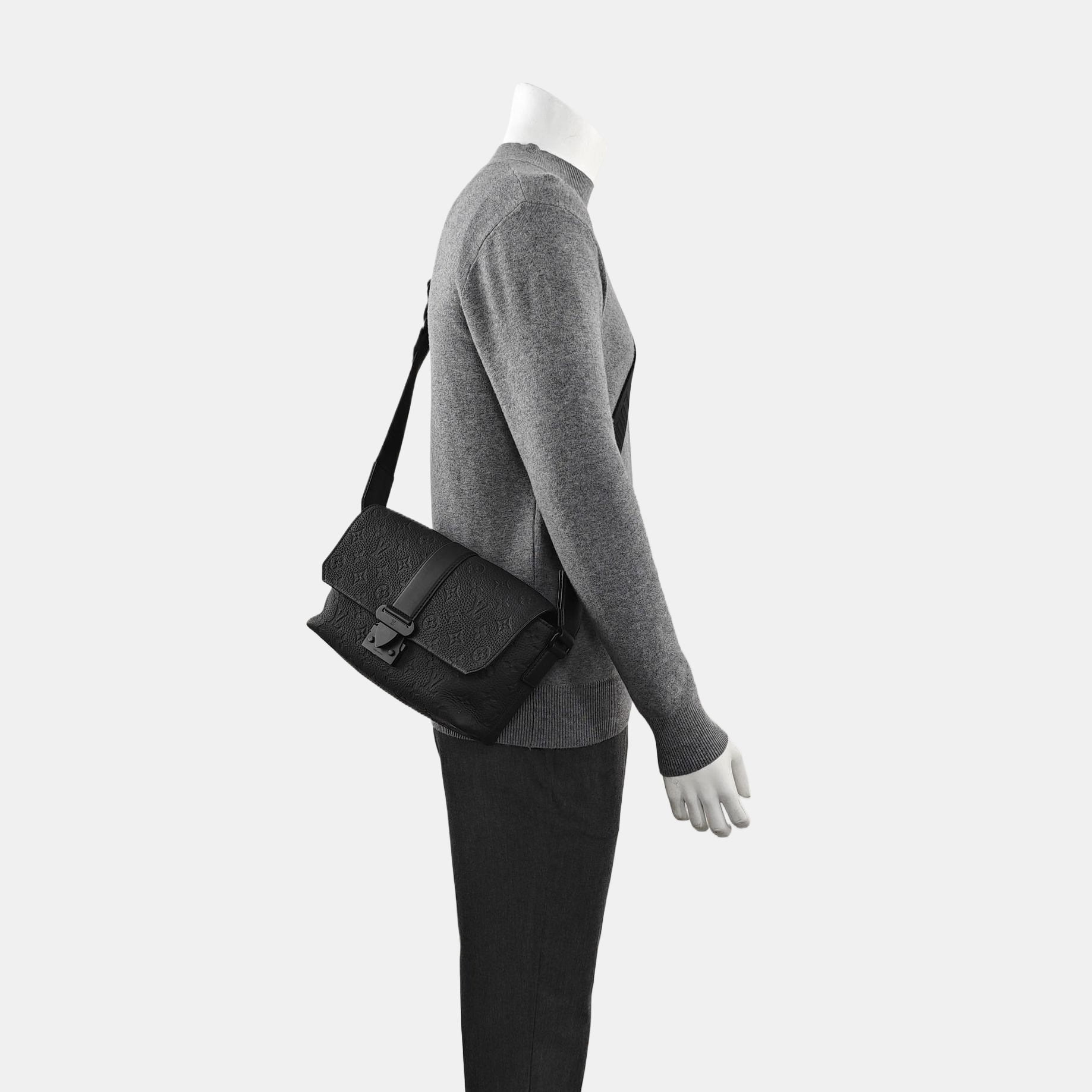 S-CAPE Monogram Calfskin Black