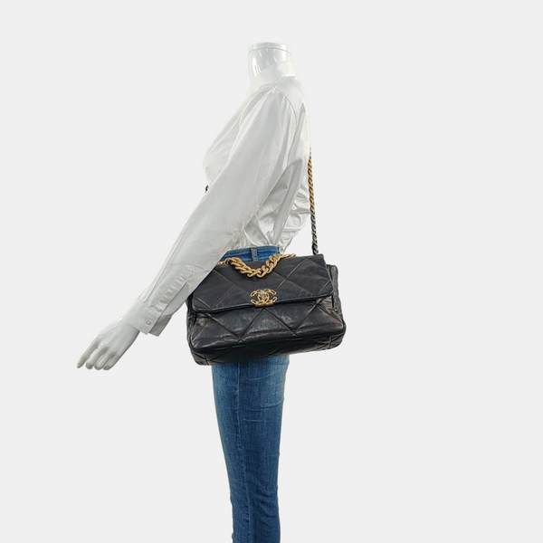 CHANEL 19 Large Quilted Lambskin Black