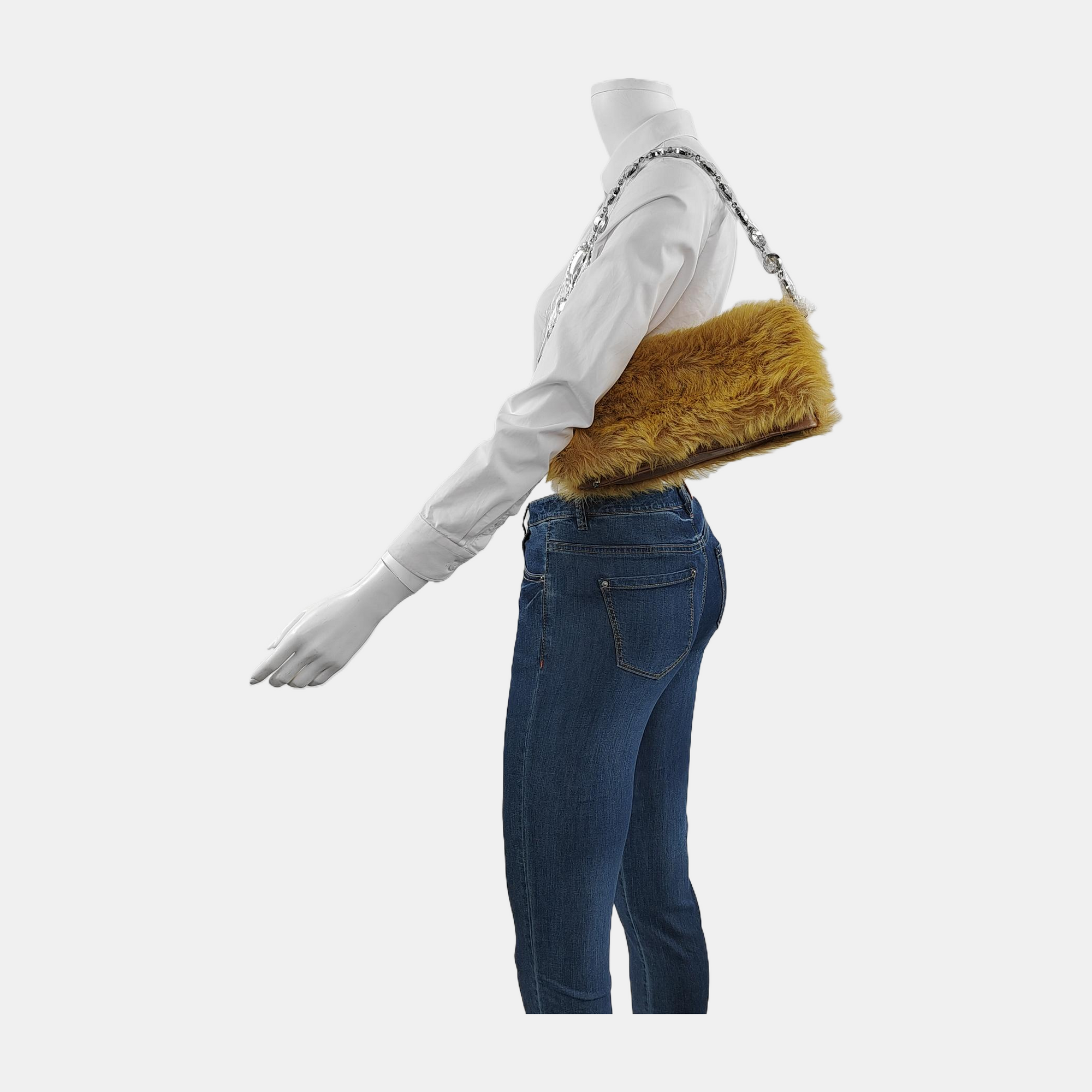 Fur Yellow