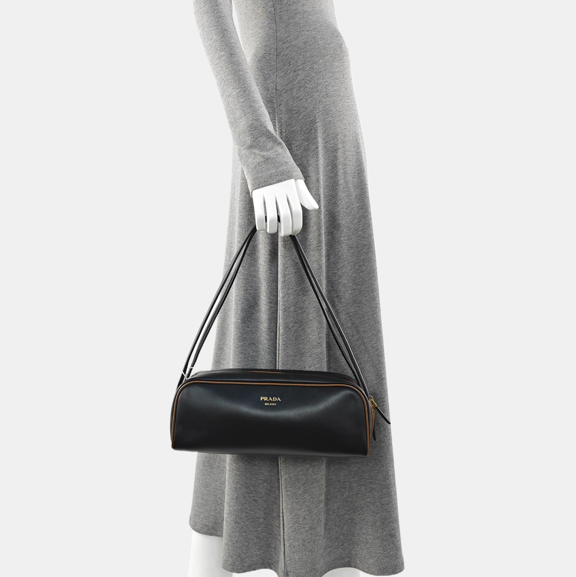 Swing Calfskin Black