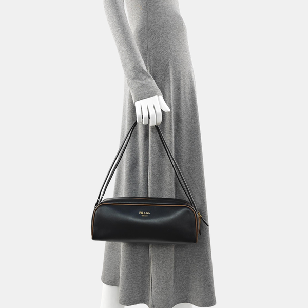 Swing Calfskin Black
