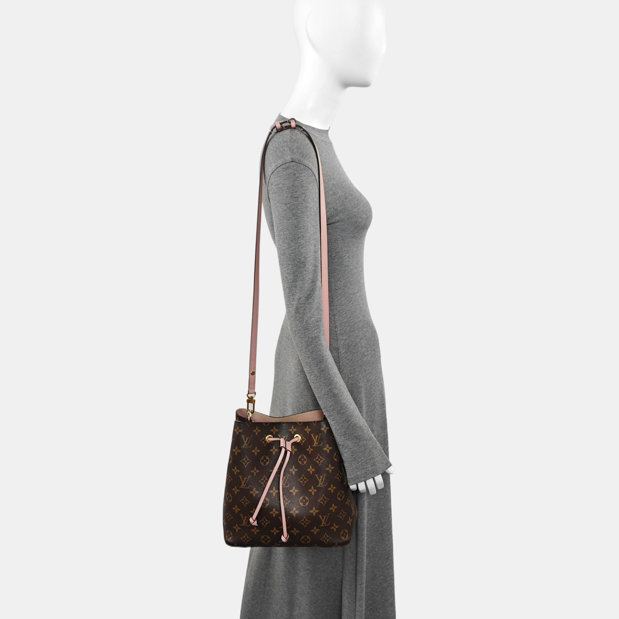 NÉONOÉ MM Monogram Coated Canvas Brown