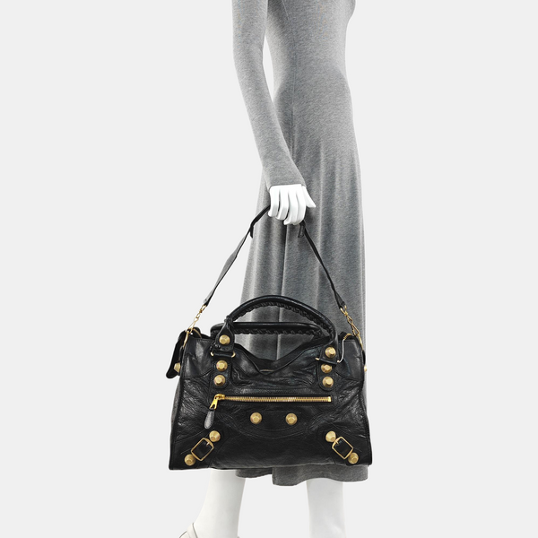 Classic City Medium Lambskin Black