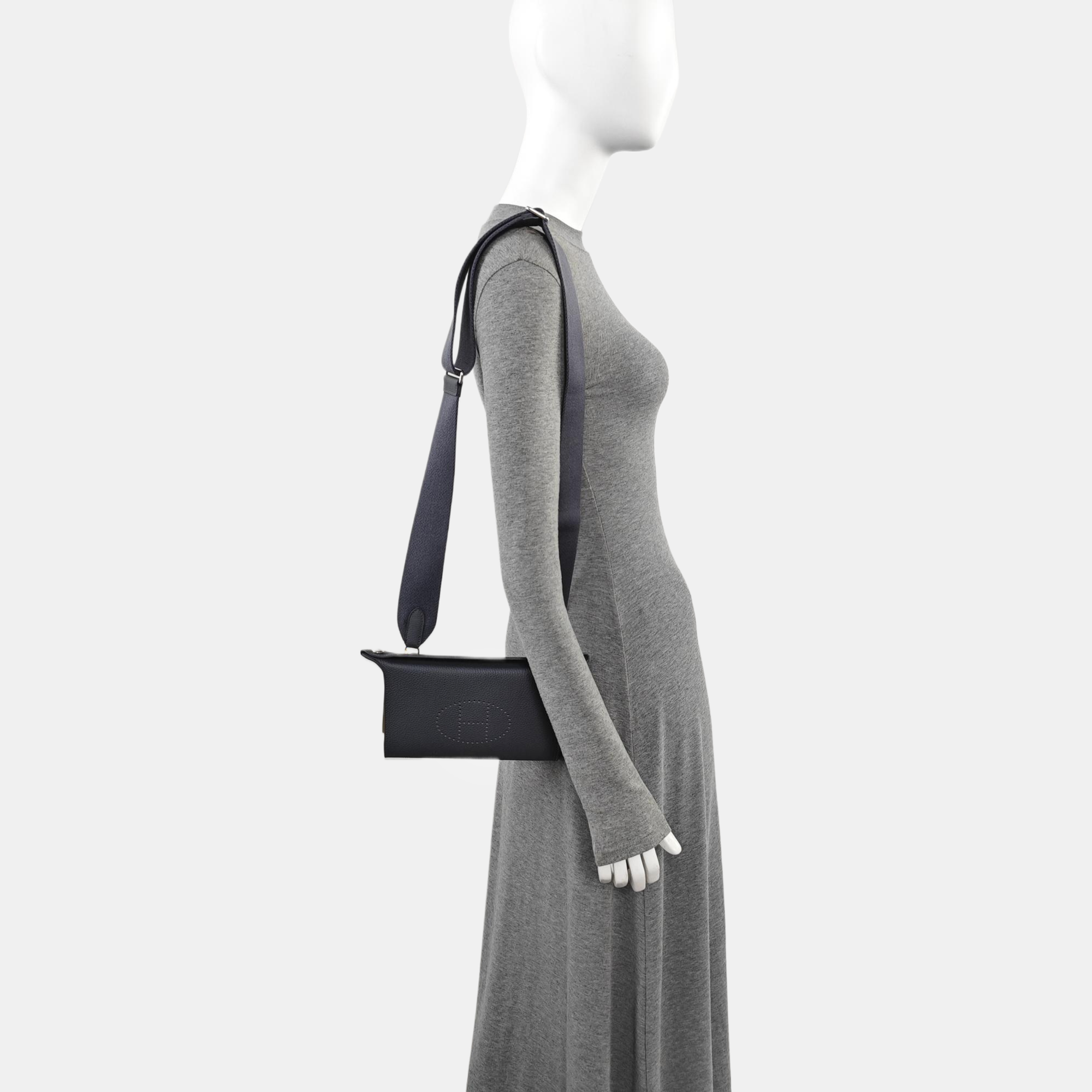 VIDEPOCHES Togo Gray