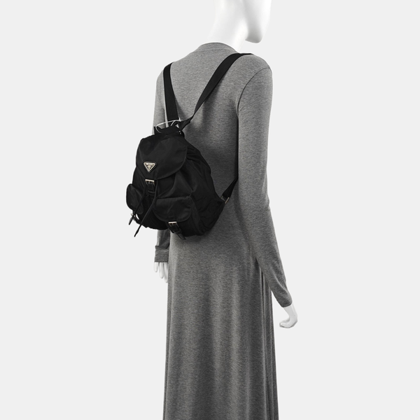 Vela Small Nylon Black