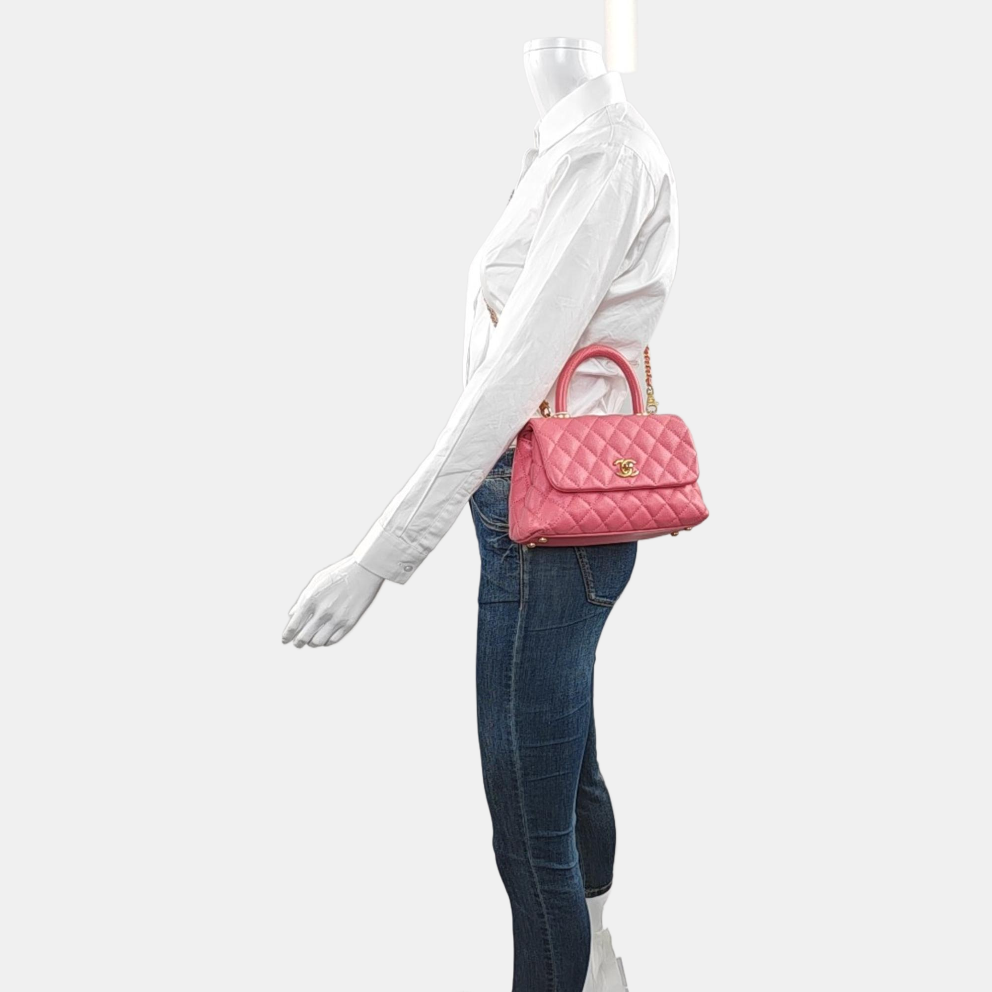 COCO HANDLE Becerro Granulado Acolchado Pequeño Rosa