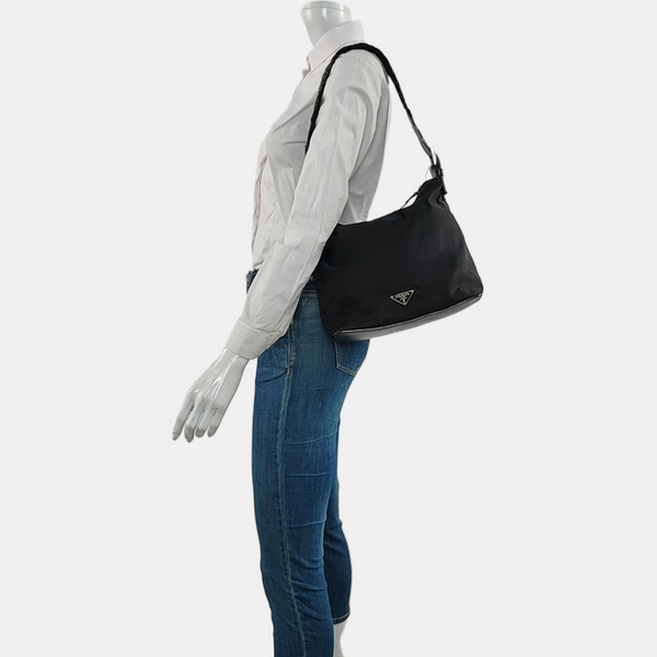 Canvas Black
