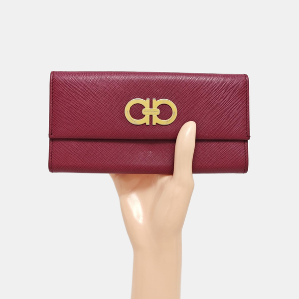 Authenticated pre-owned  Gancini Calfskin Red Wallet - Wallet at Looply