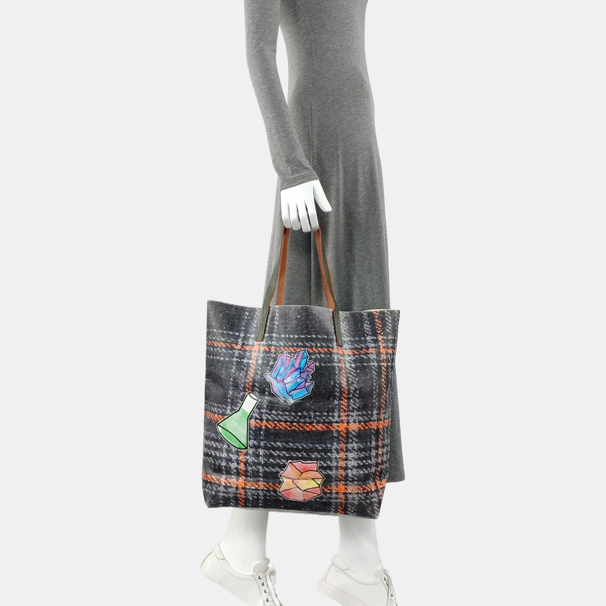 Special Material Tote Bag Multicolor