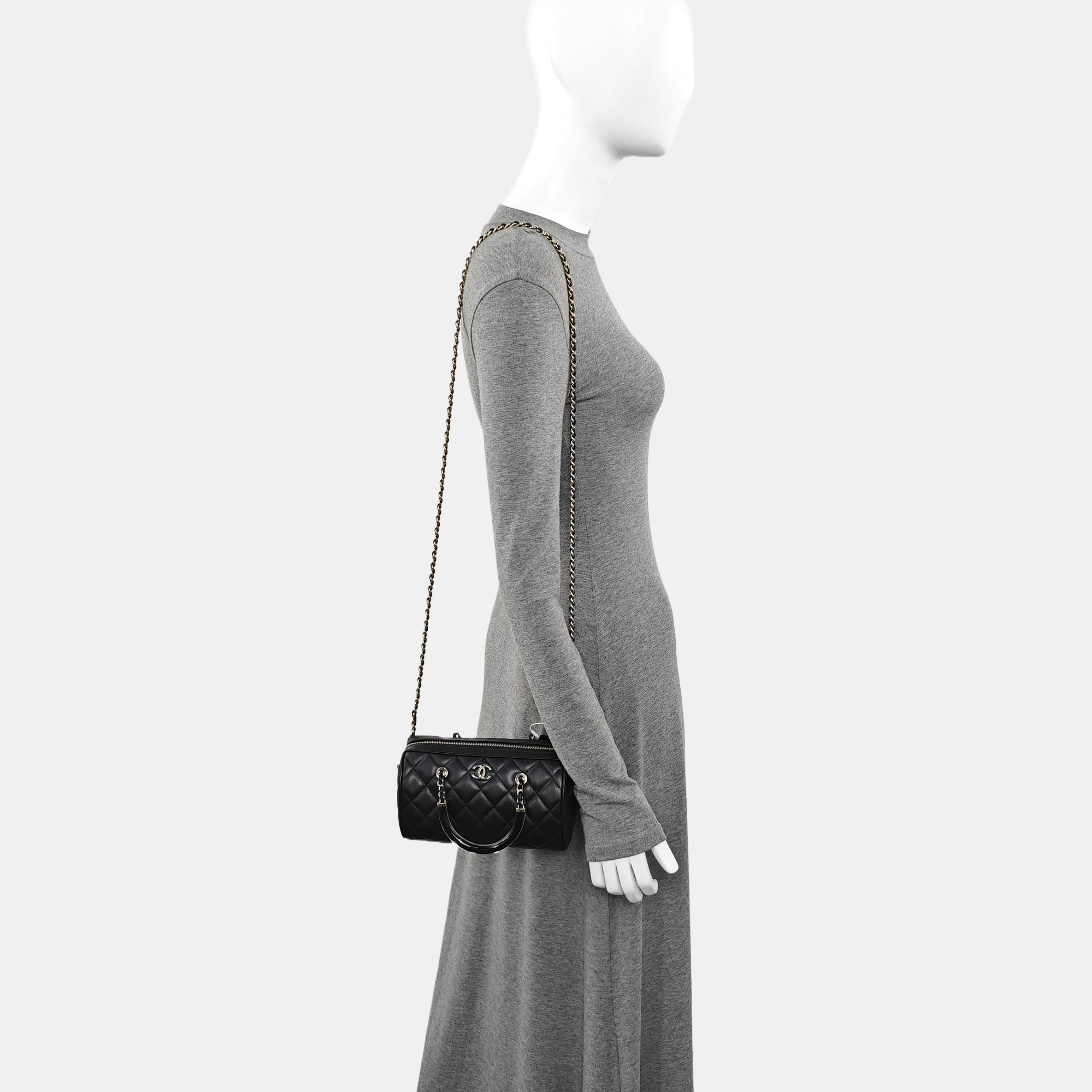 Quilted Lambskin Shoulder Bag Black