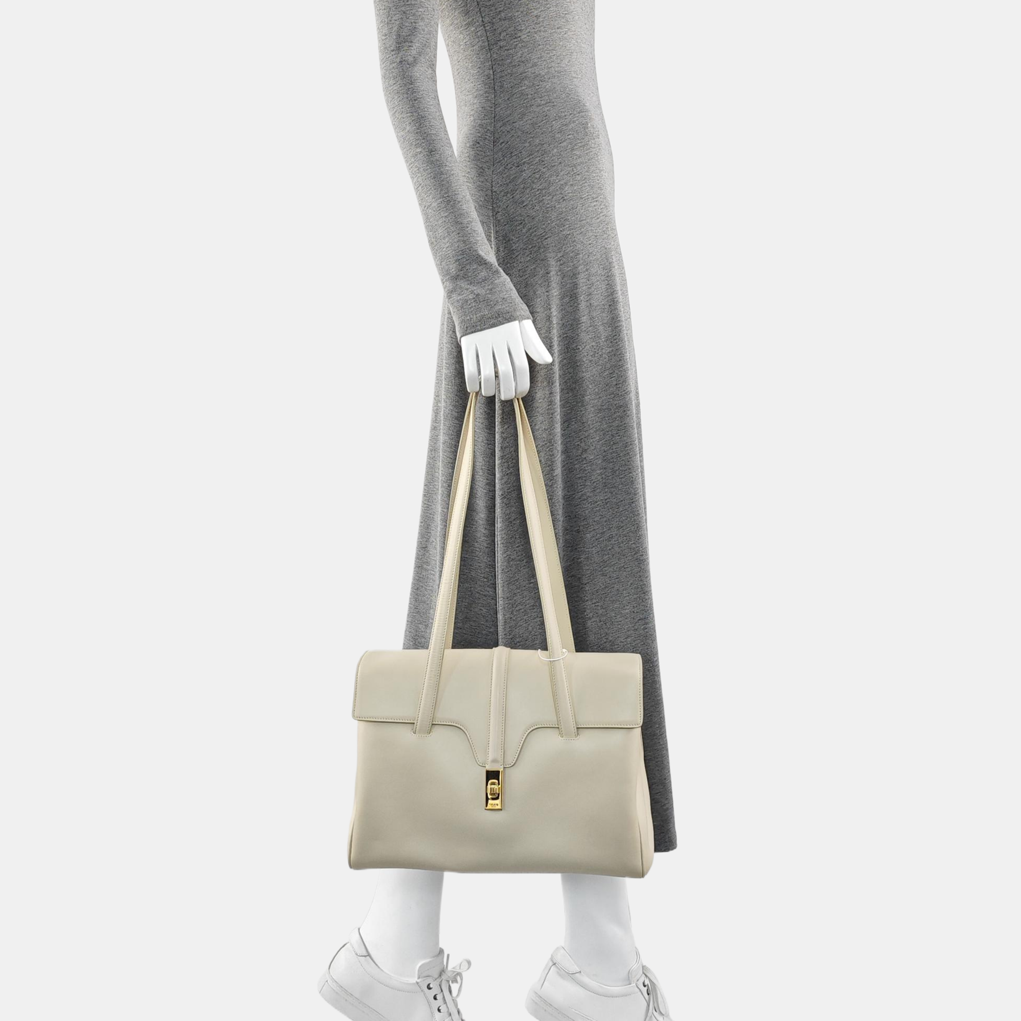 16 Medium Calfskin Beige