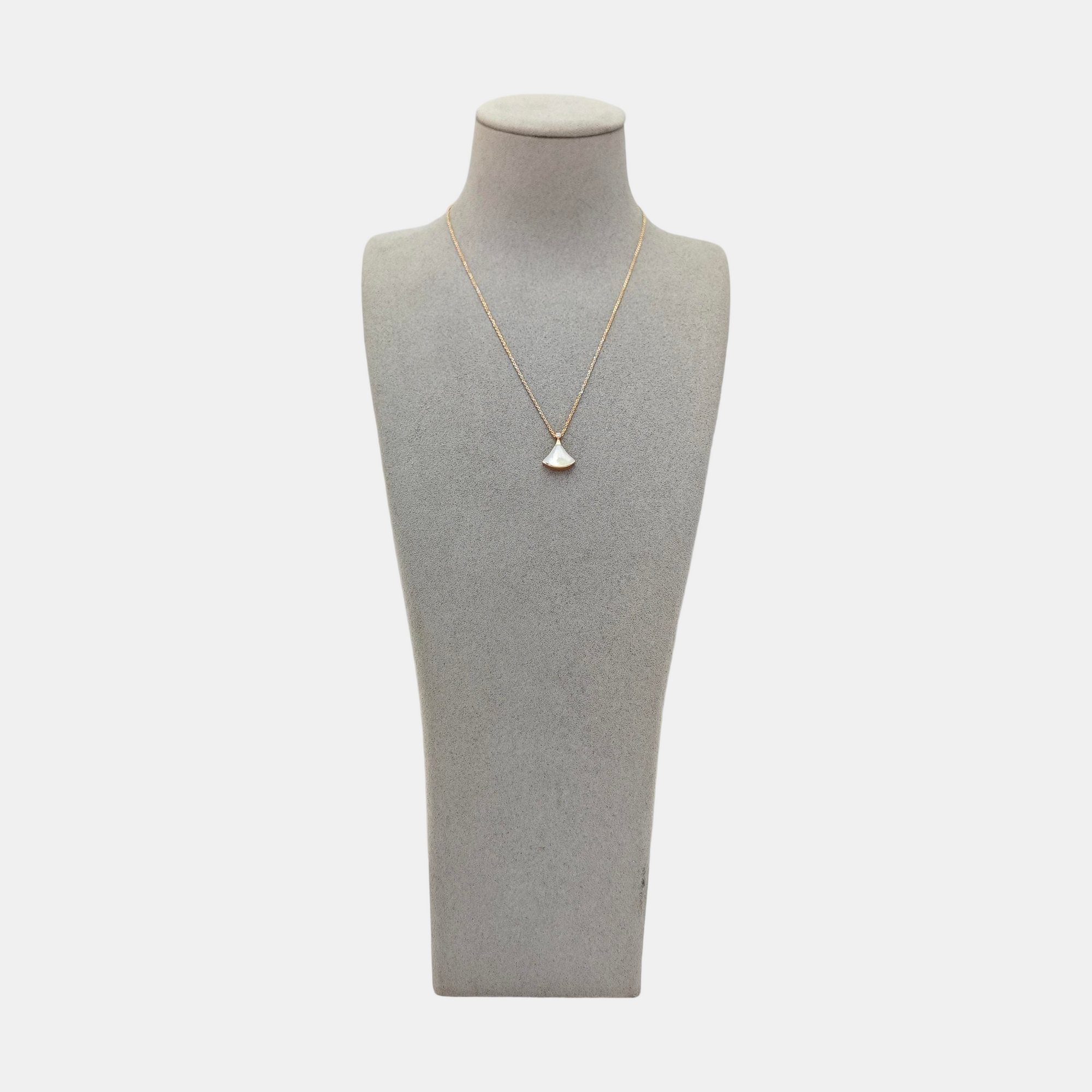 DIVAS' DREAM 18k Rose Gold Necklace
