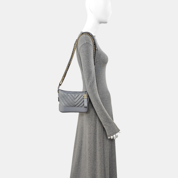 GABRIELLE Small Chevron Calfskin Gray