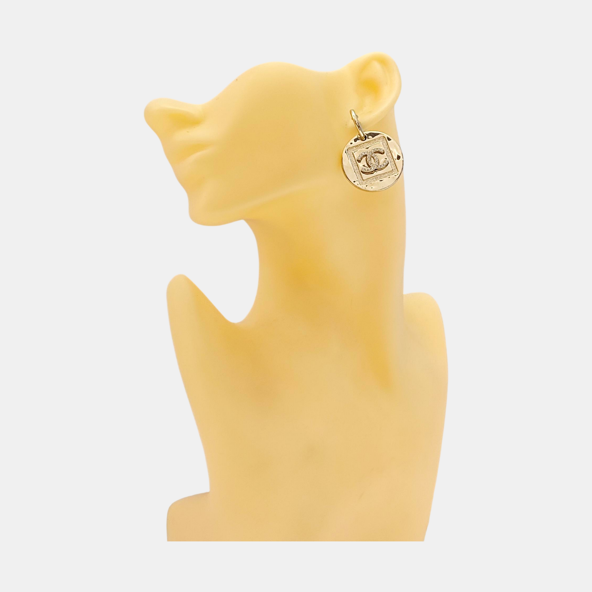 Metal Gold Earrings