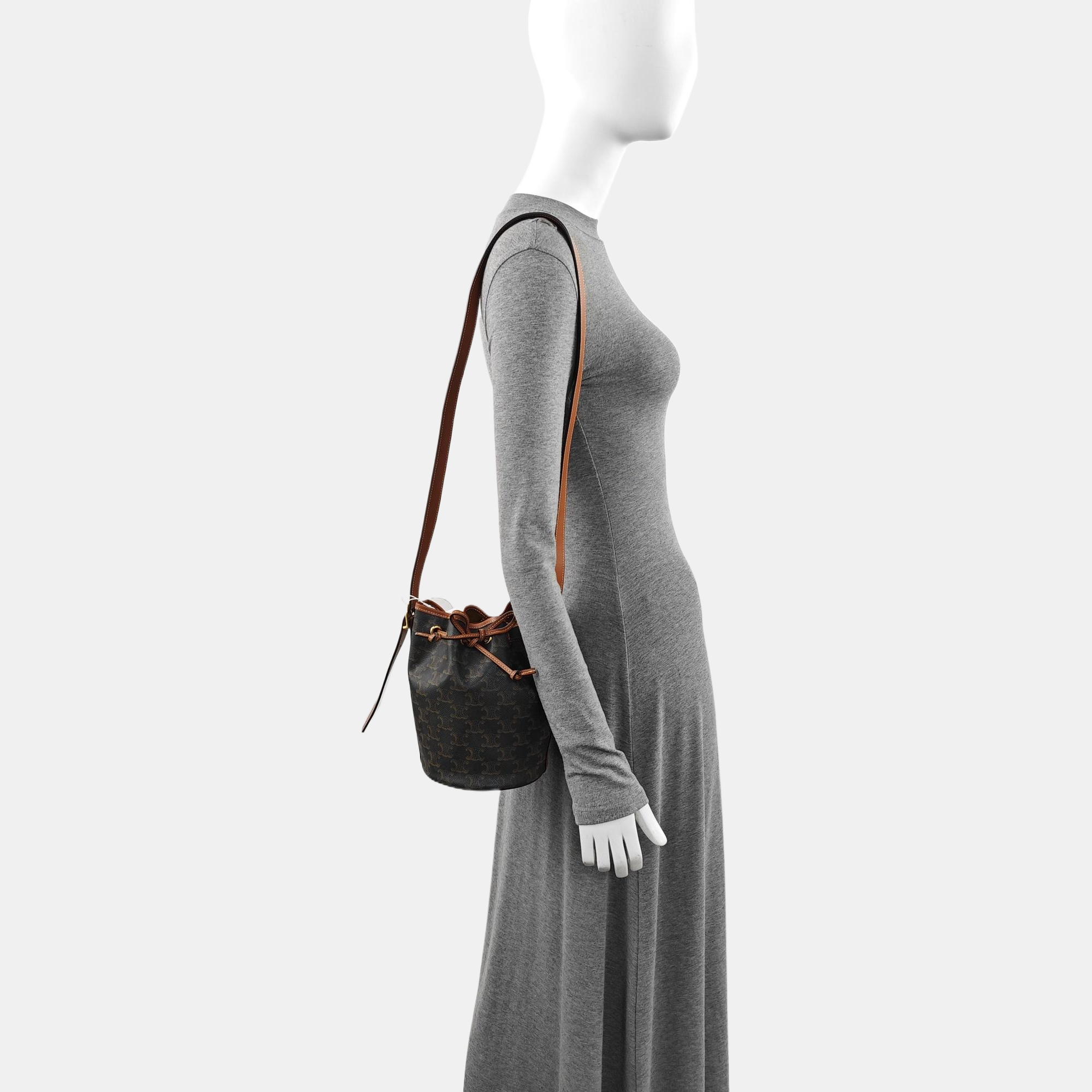 TRIOMPHE CANVAS Small Coated Canvas Brown