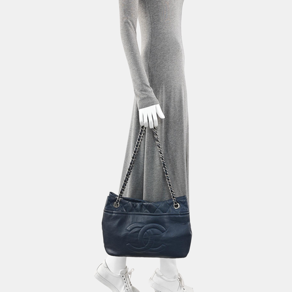 CC TIMELESS SOFT Quilted Grained Calfskin Blue