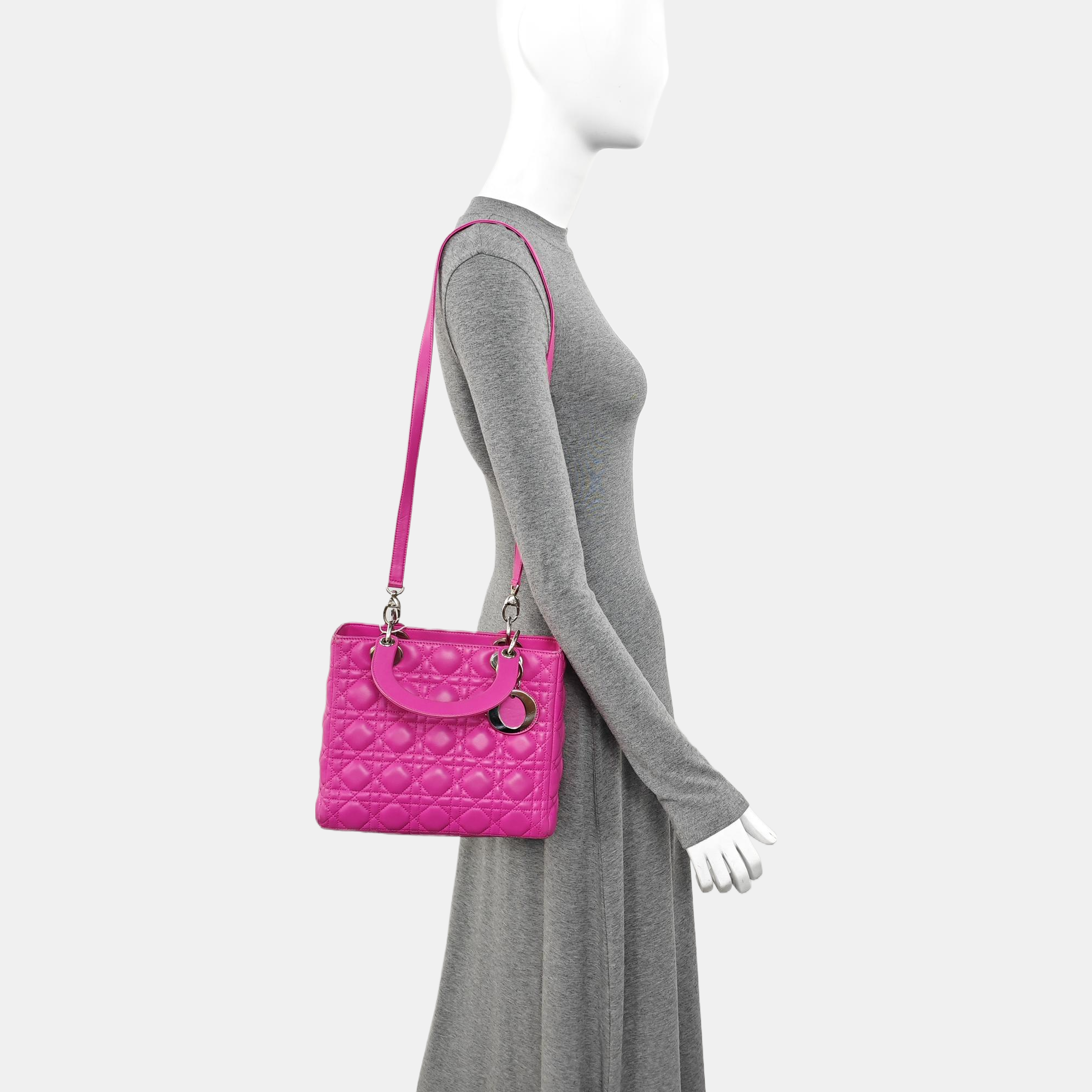 Lady Dior Medium Cannage Lambskin Red