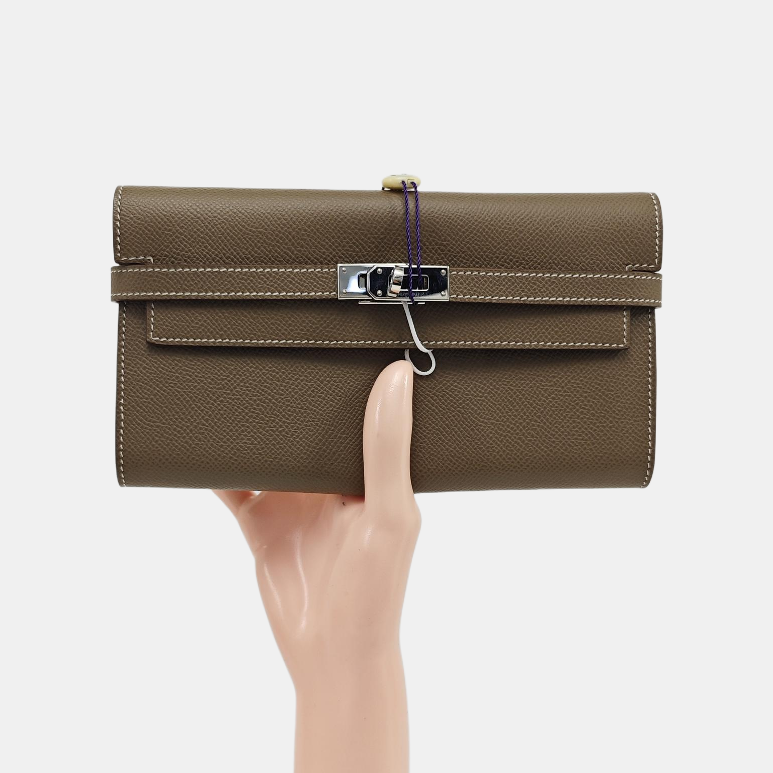 Authenticated pre-owned  Kelly Epsom Grey - Clutch at Looply