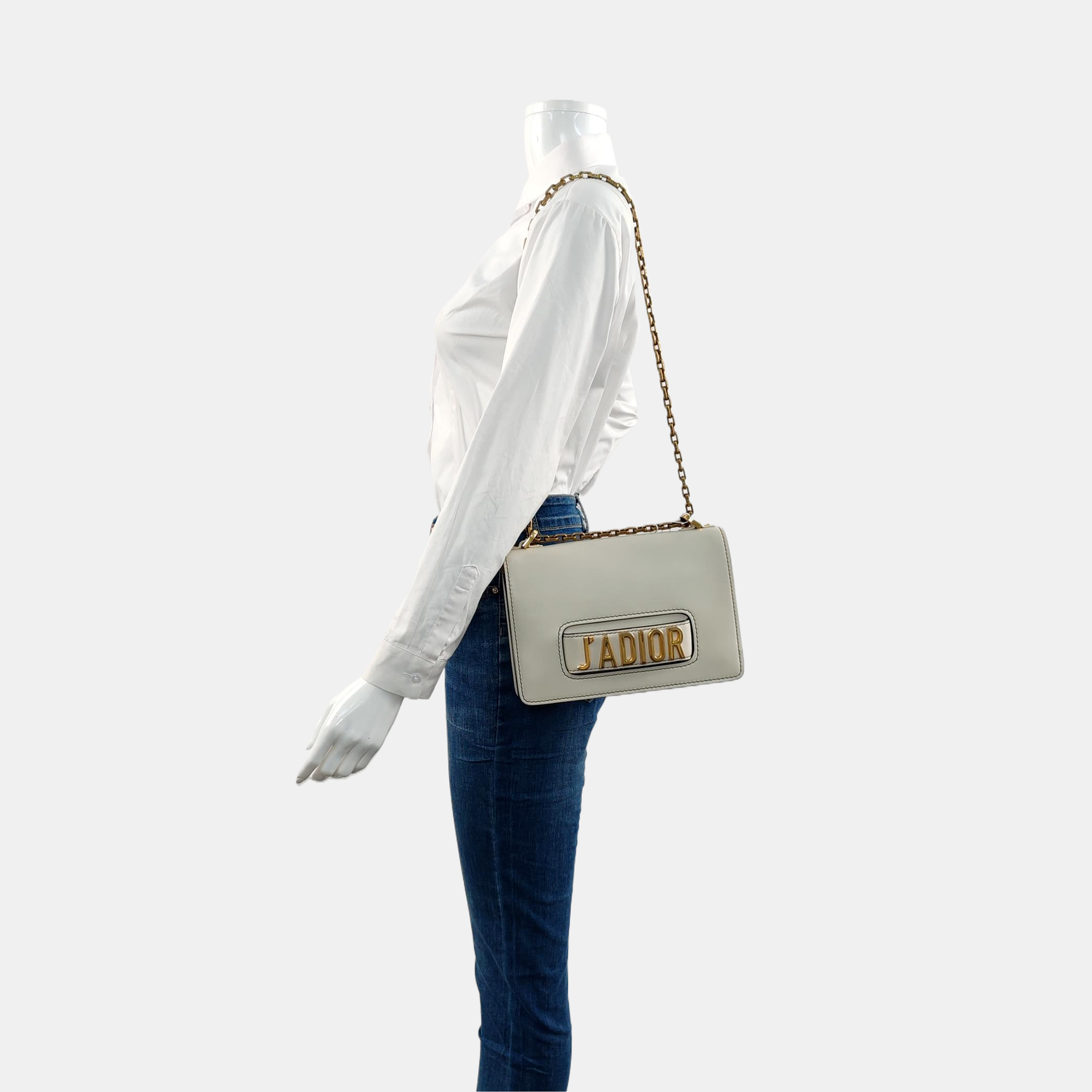 J'adior Calfskin White