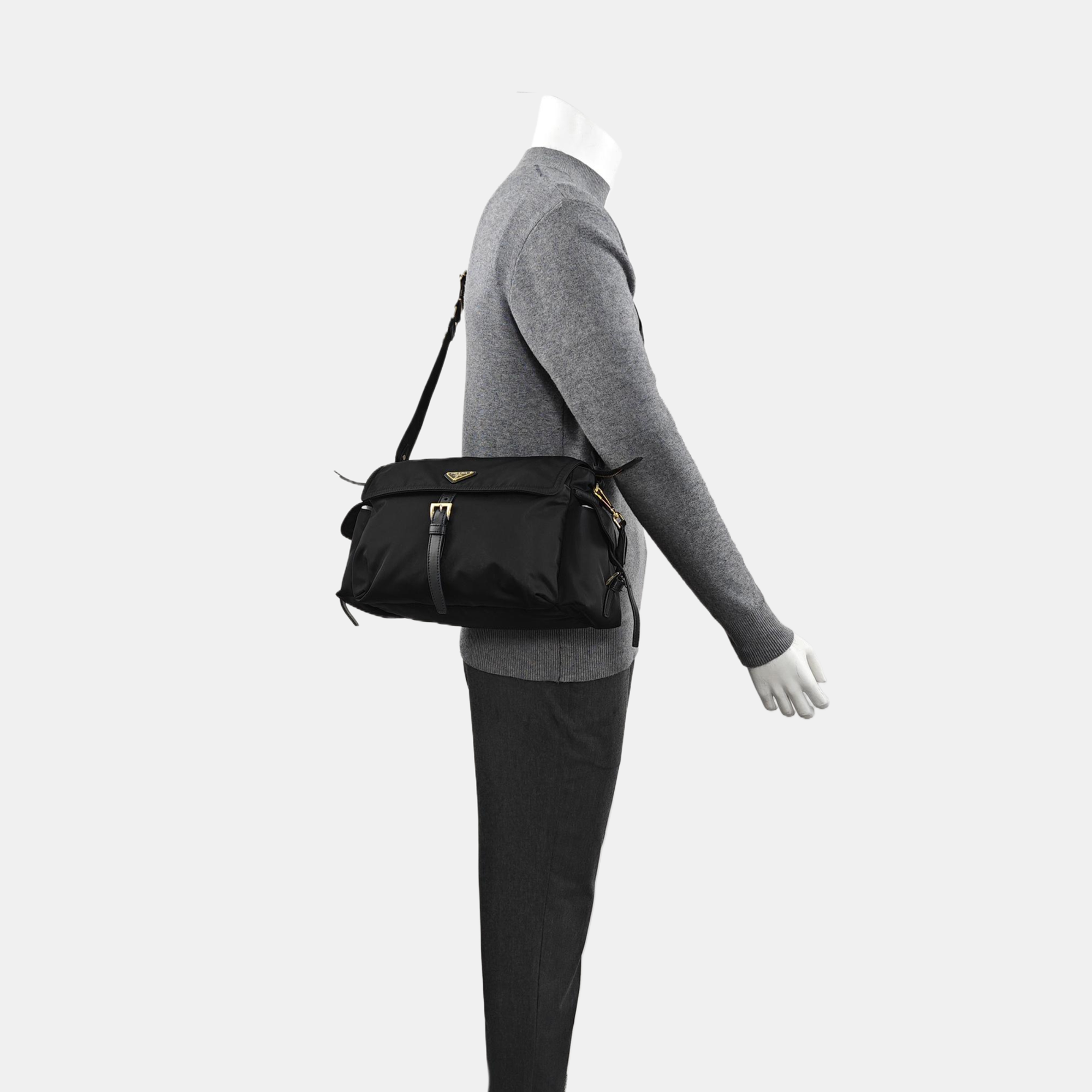 Explore Large Nylon Black