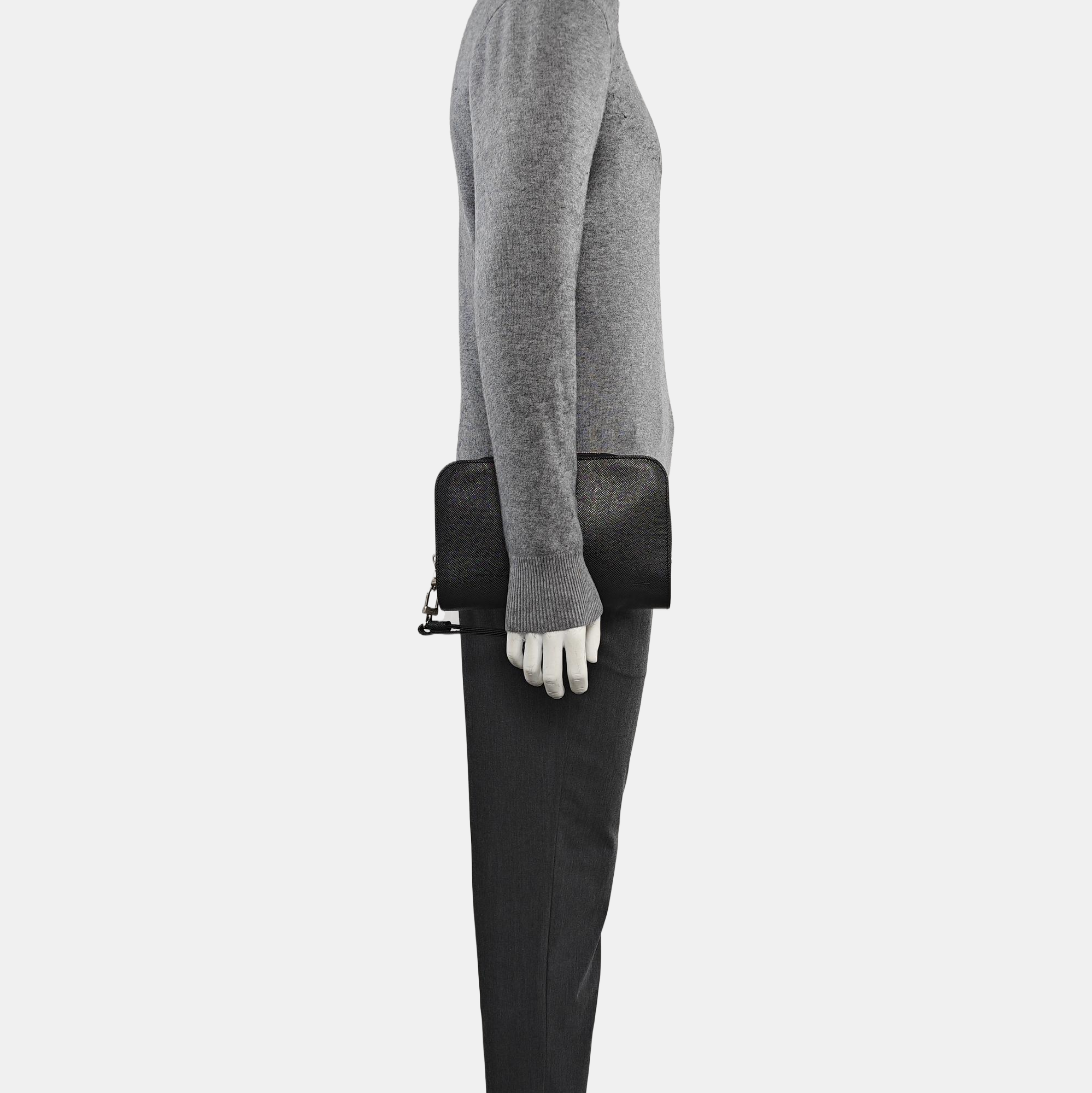 BAIKAL Calfskin Black