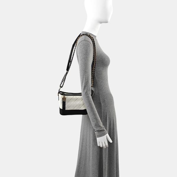 Authenticated pre-owned  GABRIELLE Small Quilted Calfskin White - Shoulder Bag at Looply
