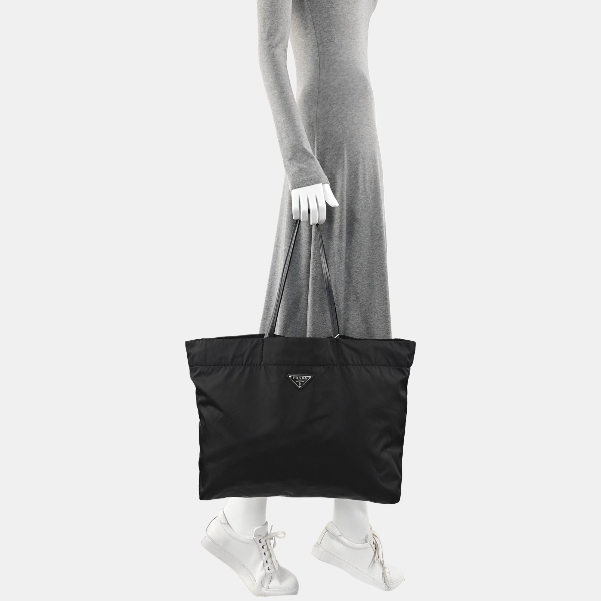 Nylon Tote Bag Medium Black