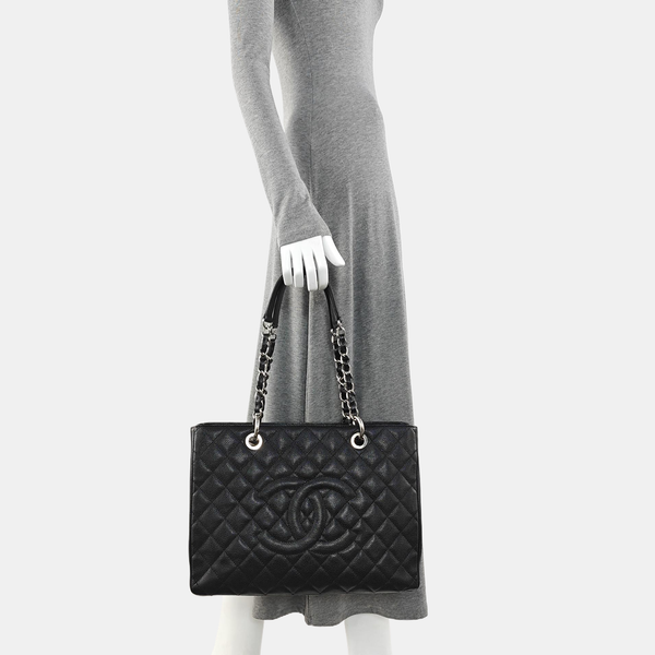 CHANEL GST Large Quilted Grained Calfskin Black