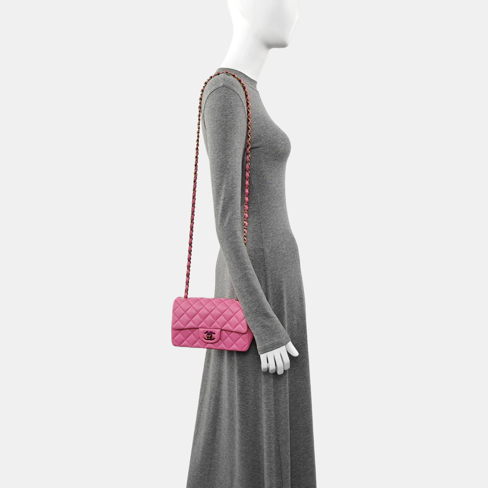 CLASSIC FLAP Mini Quilted Lambskin Pink