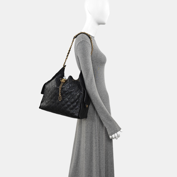 CHANEL 25 Medium Quilted Grained Calfskin Black