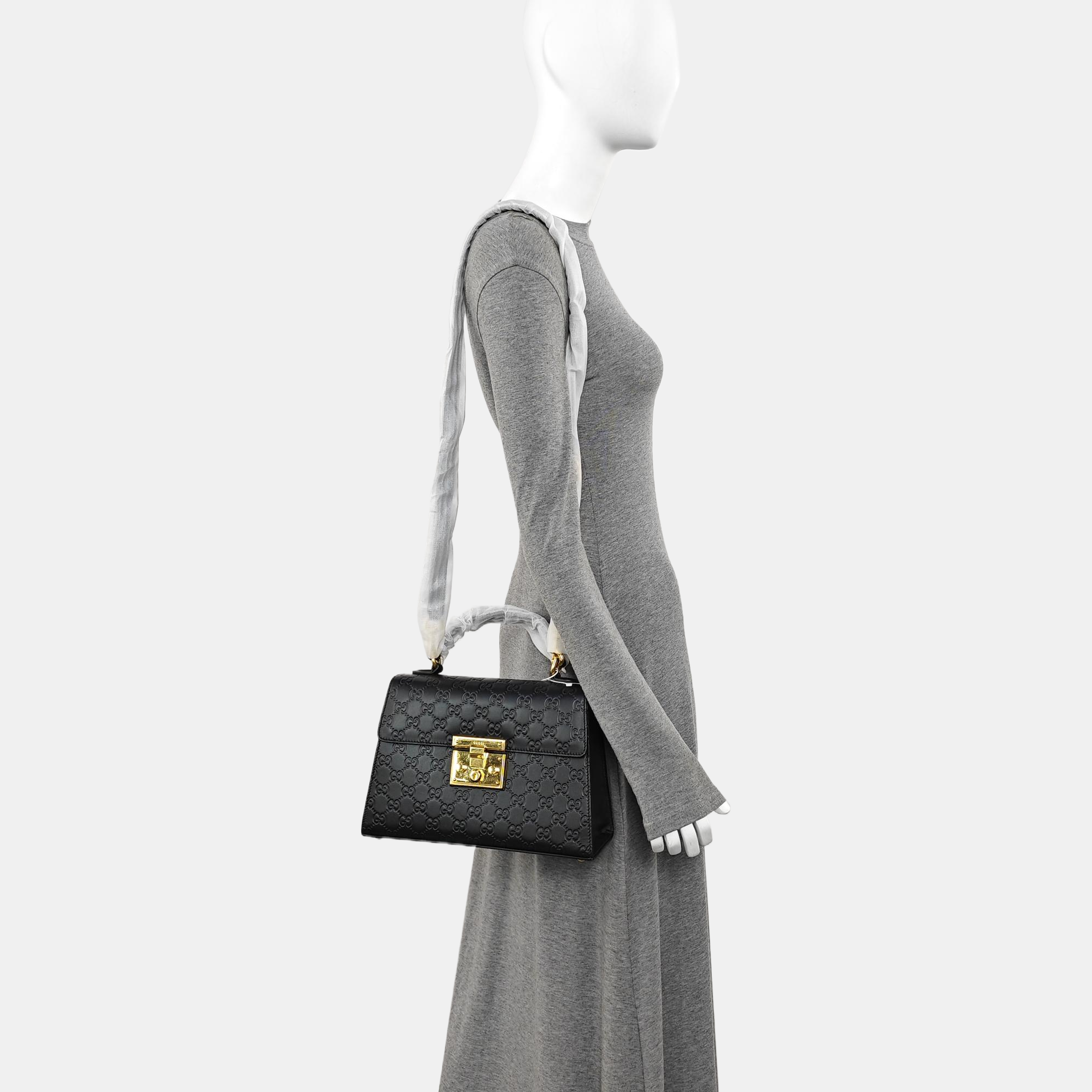 Padlock Small Calfskin Black