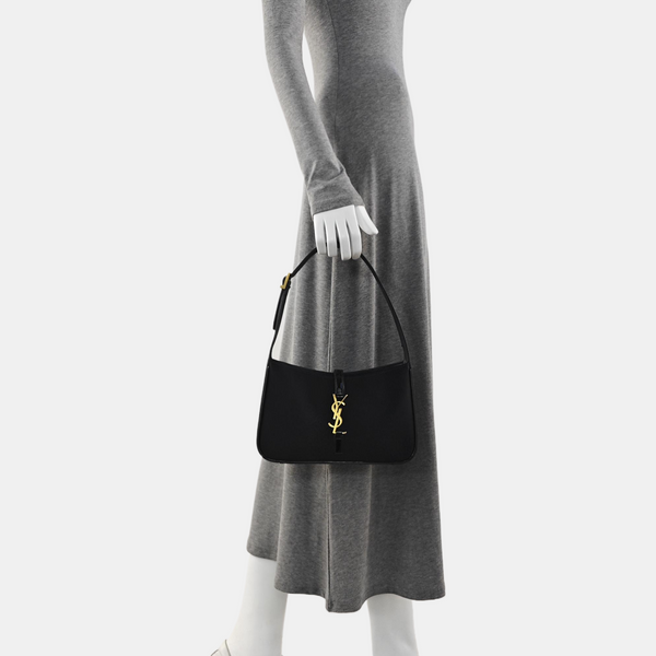 LE 5 À 7 Small Fabric Black